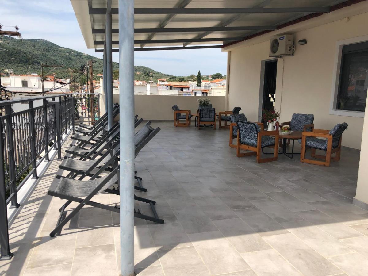 Central Guest House Skiathos Exteriör bild